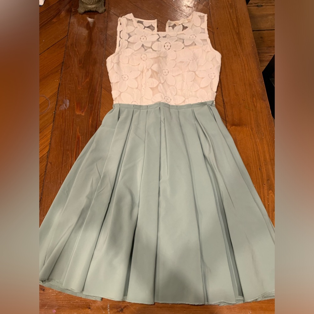Altar’d State adult extra small dress.